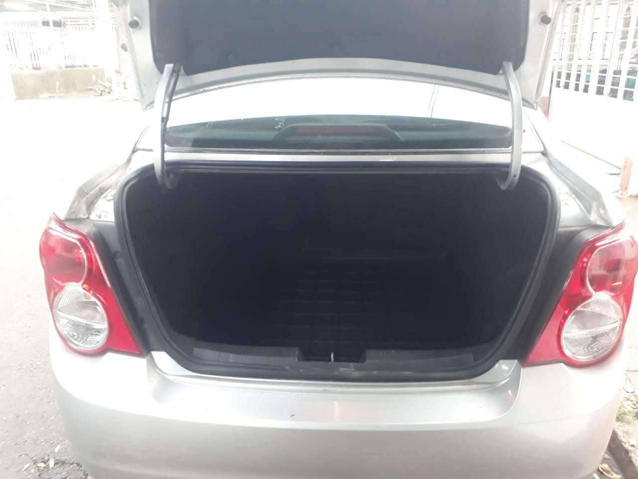 Tapete Termoformado Todoparts Mate Baúl Chevrolet Sonic Sedan 2013 A 2020 - FOXCOL Colombia